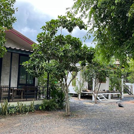 Sangkaset Resort Ban Mong Muang Экстерьер фото