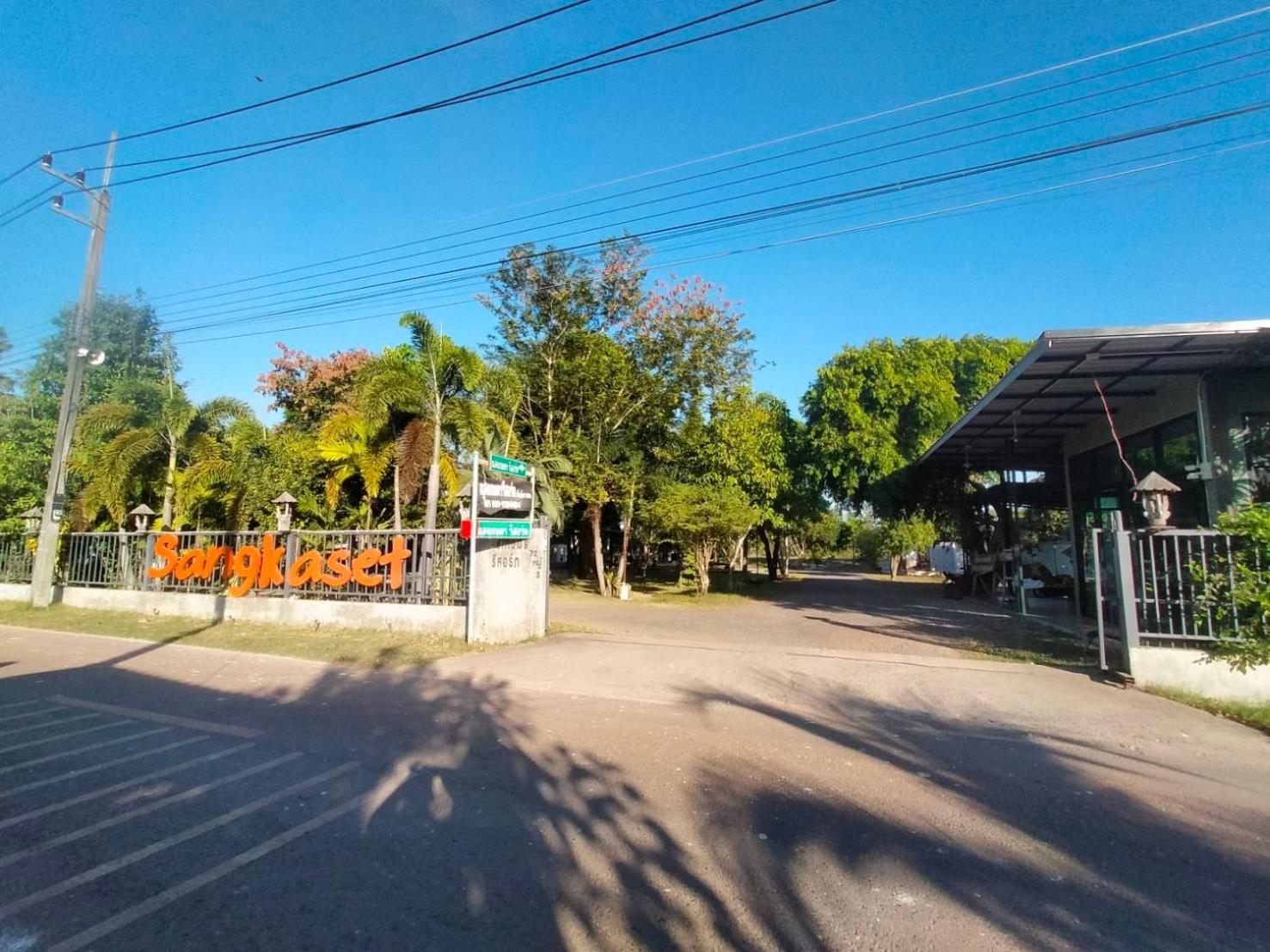 Sangkaset Resort Ban Mong Muang Экстерьер фото