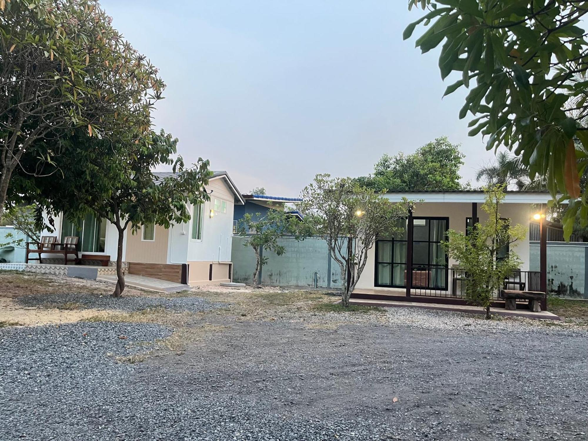 Sangkaset Resort Ban Mong Muang Экстерьер фото