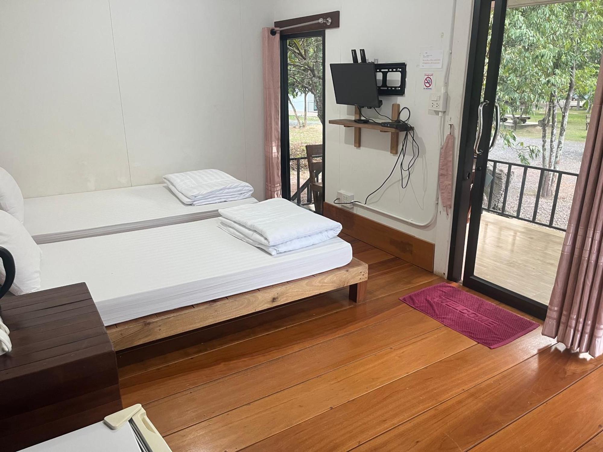 Sangkaset Resort Ban Mong Muang Экстерьер фото